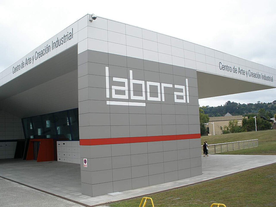 LABoral Centro de Arte의 실제 풍경