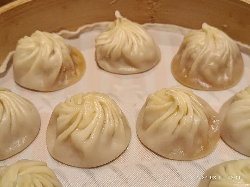 딘타이펑의 음식 사진 · 지점 현장 사진으로 특정하지 않습니다.